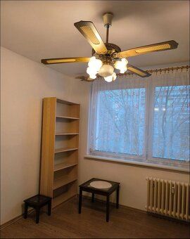 Ponúkame na prenájom pekný 3-izbový byt o výmere 64 m² v obľ