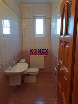 ID:7896
Ponúkame Vám na predaj krásny poschodový rodinný dom