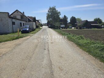 Realitná kancelária REG4U Vám ponúka na predaj POZEMOK určen