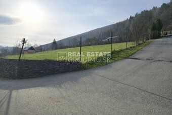 Realitná kancelária REG4U Vám vo výhradnom zastúpení ponúka 