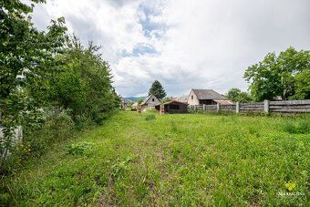 Vaša Realitná ponúka na predaj rozľahlý stavebný pozemok s v