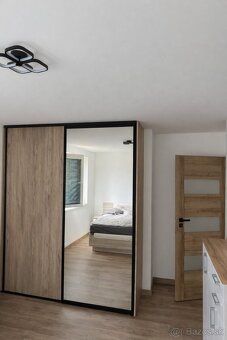NA PREDAJ – Moderný 3-izbový byt v centre Zákamenného | 67 m