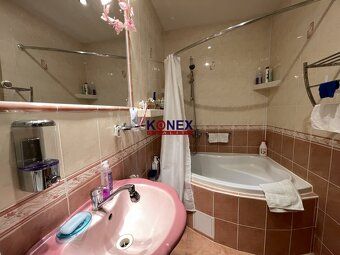 ID:3824
Ponúkame Vám na predaj pekný 2-izbový byt na Kuzmány