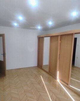 ID:3825 Ponúkame Vám na prenájom pekný 2-izbový byt na Kuzmá