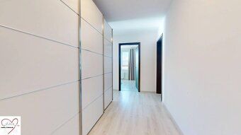 Moderný veľkometrážny byt s loggiou 12 m² s možnosťou dokúpe