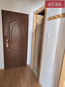 Ponúkame Vám na dlhodobý prenájom kompletne zrekonštruovaný 