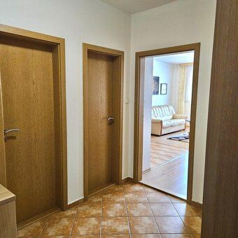 Realitná kancelária MENÍME BÝVANIE ponúka na PREDAJ moderný 