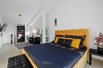 M Grey Real Estate vám ponúka na predaj 2-podlažný 5i rodinn