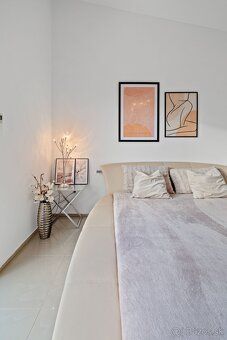 M Grey Real Estate vám ponúka na predaj 2-podlažný 5i rodinn