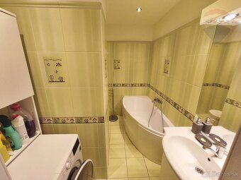 Exkluzívne iba u nás.
Realitná kancelária RE/MAX ponúka na p