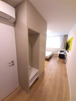 Prenájom zariadeného apartmánu ( garsónky) na Bajkalskej ul.