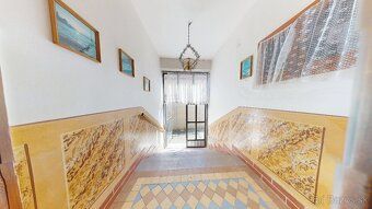Ponúkame Vám na predaj 3- izbový rodinný dom s predzáhradkou