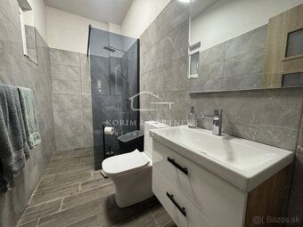 Typ: Rodinný dom Ulica: Koppánymonostor Obec: Komárom
Niekto