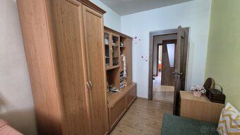 Predam 3-izb.byt na M.Jankolu 6, byt sa predáva čiastočne za