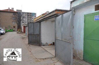Ponúkame na predaj radovú garáž na ulici Bocatiova v Košicia