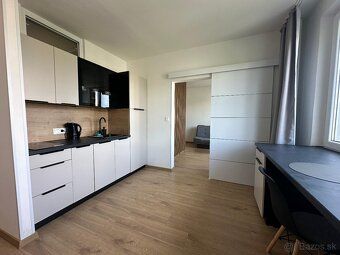 Ponúkame na prenájom kompletne zrekonštruovaný a zariadený a