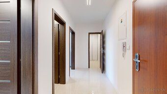 Andel&Zachar ponúka na predaj 2 izbový s výmerou 62m2 + lodž