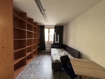 Typ: Rodinný dom Ulica: Teplická Obec: Piešťany
Ponúkame na 