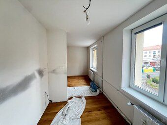 Ponúkame na predaj bytovú jednotku o výmere 65 m², situovanú