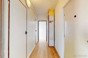 Fakty o byte: Výmera: 55.60m2 Loggia: 3.6m2 Pivnica: 2.53m2 
