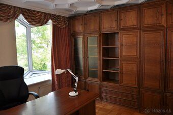 Na prenájom: Elegantný 4-izbový byt s klimatizáciou a garážo