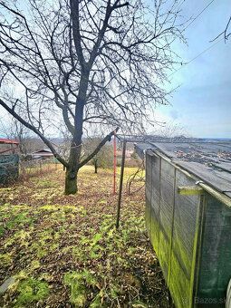 Ponúkam na predaj rekreačnú záhradu o výmere 299 m² v obľúbe
