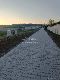 Hľadáte ideálne miesto pre váš vysnívaný domov, kde sa spája
