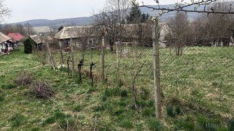 Prodam dom v Dolnych Strharoch 7km od Velkeho Krtisa. Dom ma