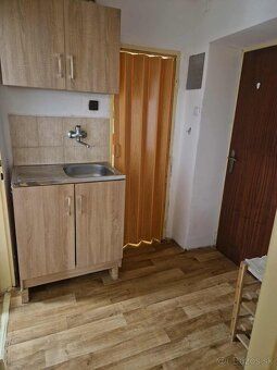 Ponúkame na predaj / nájom 1-izbový byt s výmerou 34 m², kto