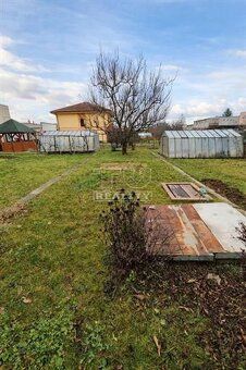 TUreality ponúka na predaj priestranný 3-izbový byt (68 m2),