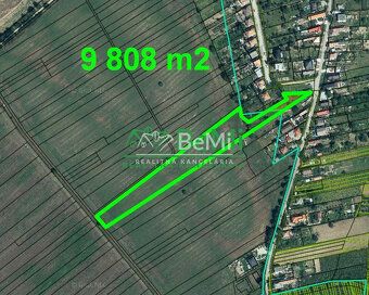 Typ: Poľnohospodárske a lesné pozemky Ulica: báb Obec: Báb
5