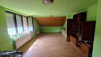 Ponúkam vám na predaj samostatne stojaci murovaný rodinný do
