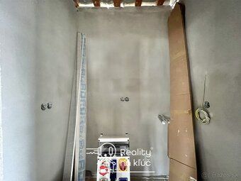 Reality na kľúč Vám ponúka na predaj novostavbu holodom 3-iz