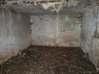 REALITY PROGRES PONÚKA RODINNÝ DOM + NA POZEMKU 1200 m2 v ob