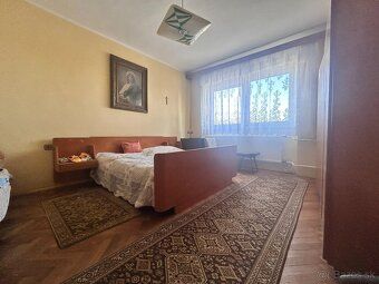 V zastúpení majiteľa Vám ponúkame na predaj 3i rodinný dom s