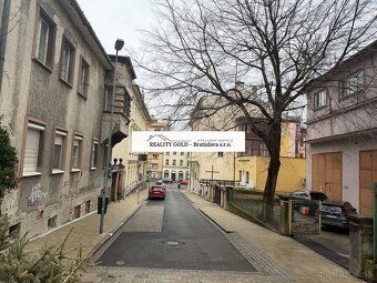 REALITY GOLD – Bratislava s.r.o. ponúka na predaj štýlový a 