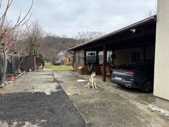 Ponúkam na predaj tehlový prízemný rodinný dom typu BUNGALOV