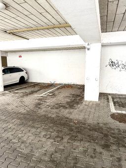 Ponúkame na predaj parkovacie miesto v Šamoríne na ulici Gaz