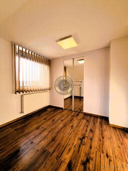 Typ: Rodinný dom Ulica: Hegyeshalom Obec: Hegyeshalom
Realit