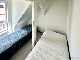 Predám 6 izbový byt (140 m2), 3-bytovke so samostatným vchod