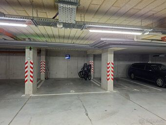 Typ: 2-izbový byt Ulica: Pri vapenickom potoku Obec: Bratisl
