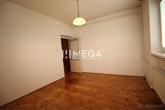 MEGA realitná kancelária exkluzívne ponúka na predaj veľký 3