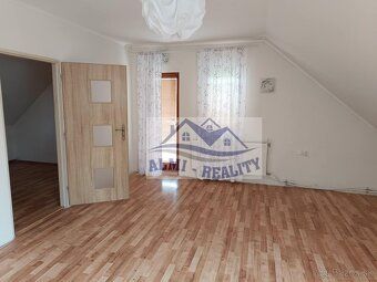 Rezervovaný. !!!! 154900,- !!!! Predáme 4izbový rodinný dom 