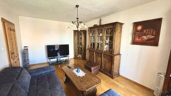 Na predaj – priestranný 3-izbový byt s výmerou 74 m² po kval