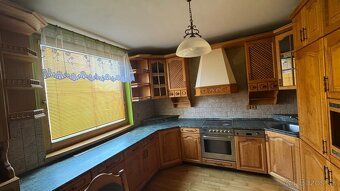Na predaj – priestranný 3-izbový byt s výmerou 74 m² po kval