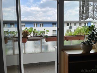 Dlhodobo prenajmeme 3izbový byt 71m2 2x lódžia, klimatizácia