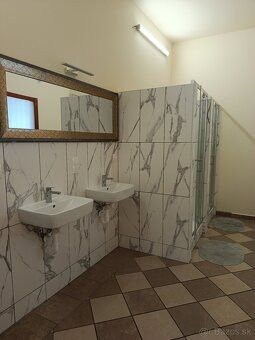 Ubytovňa Žilina ponúka na prenájom apartmán pre 6 osôb. Apar