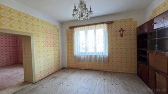 Predaj rodinného domu v pôvodnom stave s veľkou záhradou – B