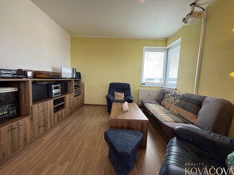 Ponúkame na predaj 4 izbový byt o výmere 83 m² na 4/4 poscho