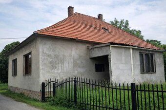 Hľadáte dom, ktorý si môžete prerobiť podľa vlastných predst